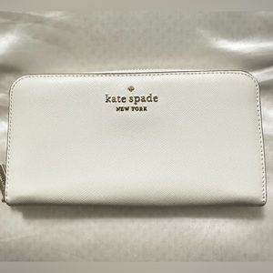 Kate Spade Wallet.